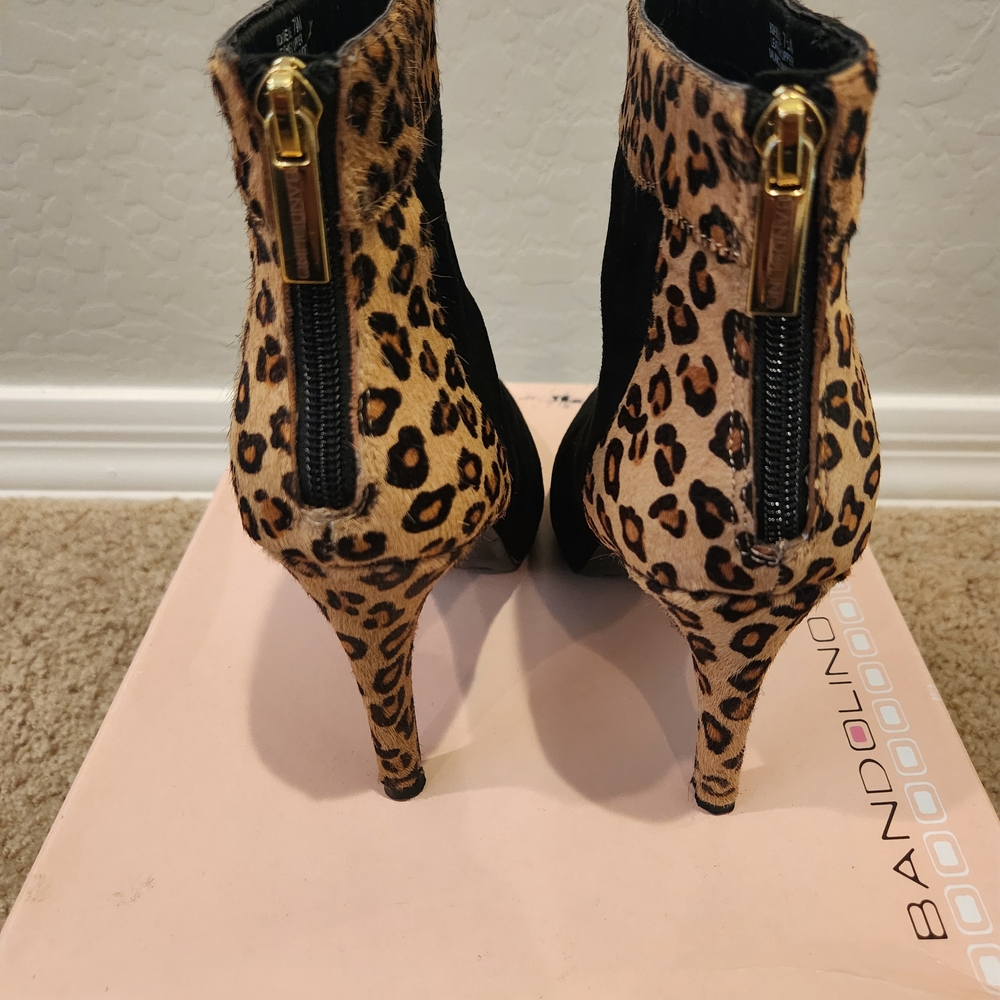 Bandolino Suede Leopard Print Women's Ankle Boots